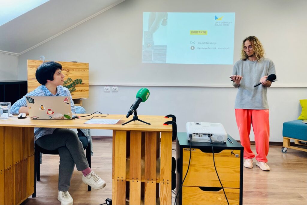 88% опитаних переселенців Львівської області готові починати працювати протягом двох тижнів